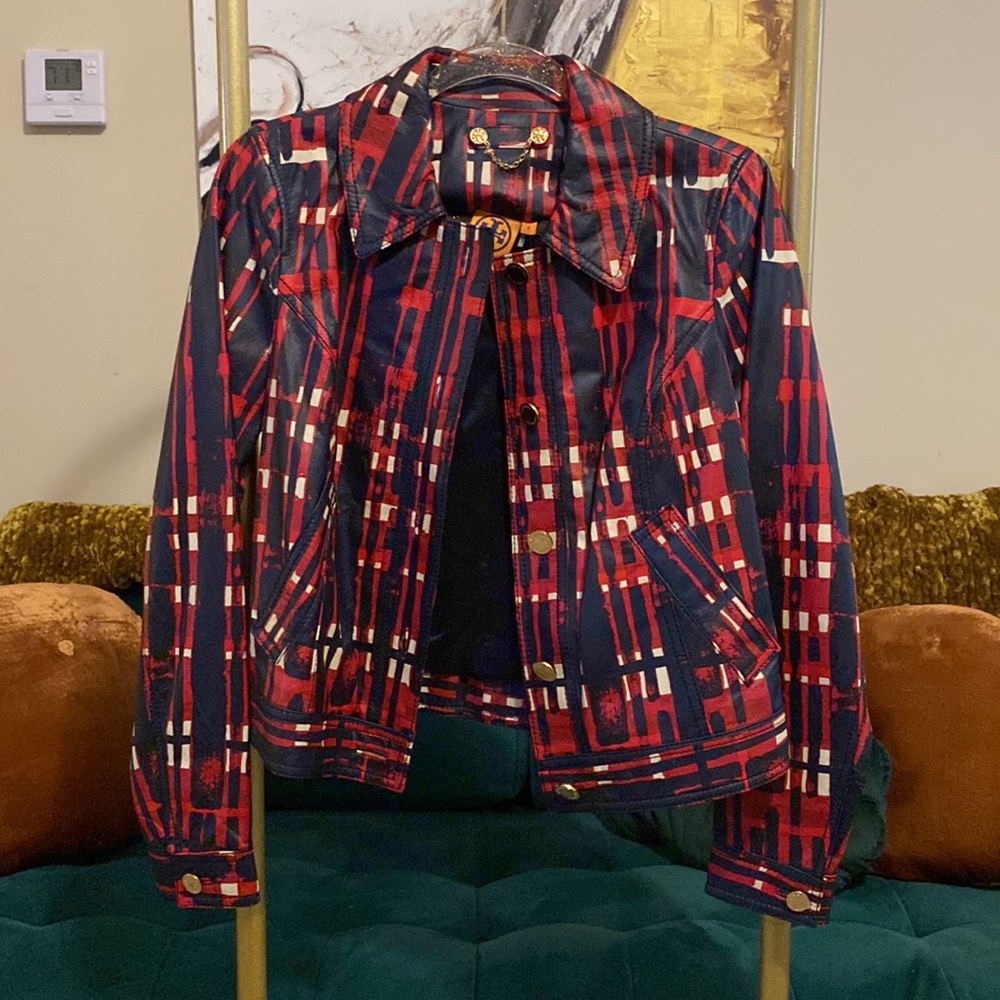 Abstract leather jacket - Picture 3 of 4